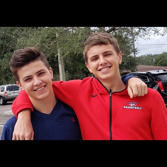 Meet your Posher, Amy - Picture 2 of 3